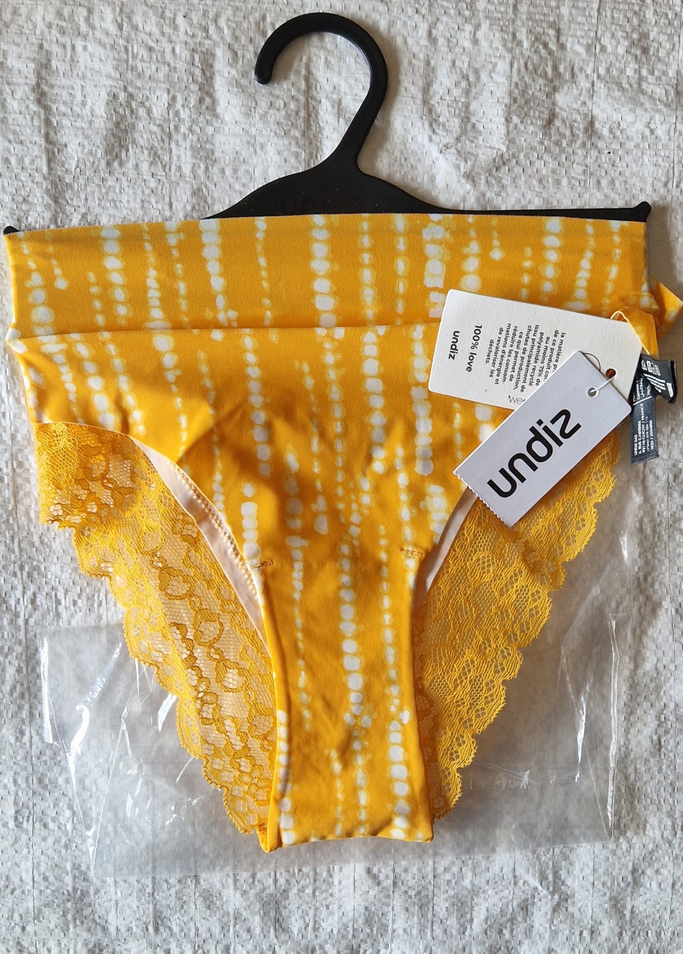 Branded Lingerie Mix 100 Pieces - Image 14