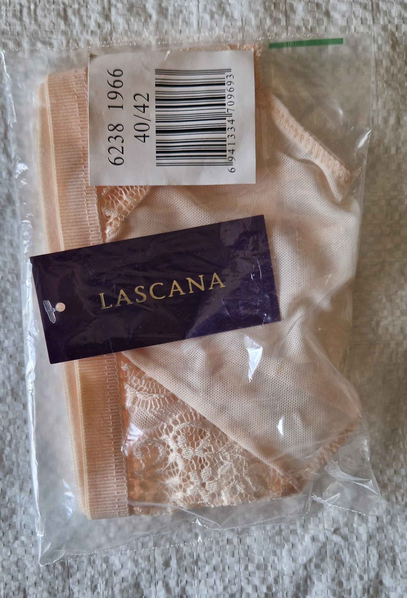 Branded Lingerie Mix 100 Pieces - Image 7