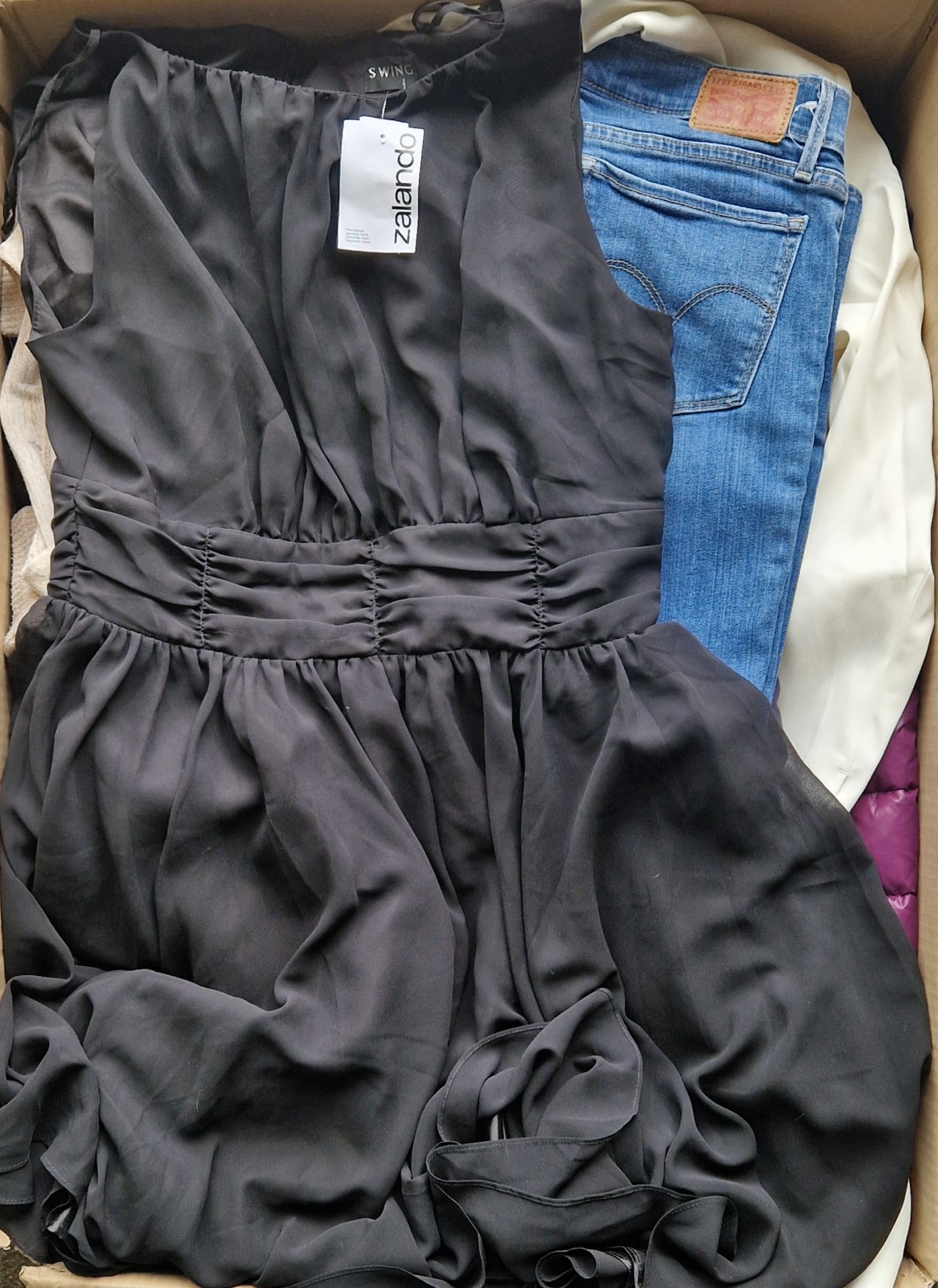 Zalando Returns 20 kg - Image 15